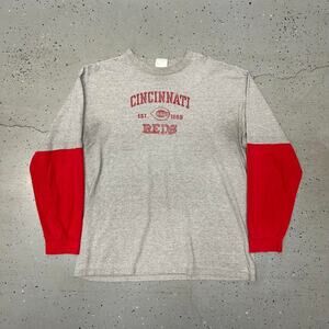 VTG Cincinnati Reds long sleeve shirt